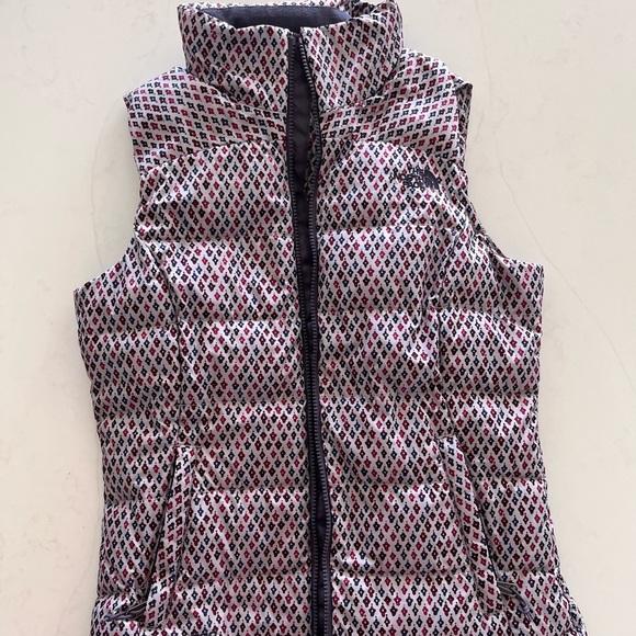 The North Face 700 Goose Down Womens XS Purple/Gray Puffer Vest - Picture 1 of 4